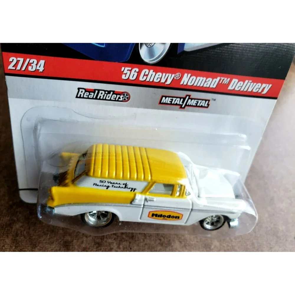 2010 Hot Wheels '56 CHEVY NOMAD DELIVERY Slick Rides 27/34 Pearl White & Yellow